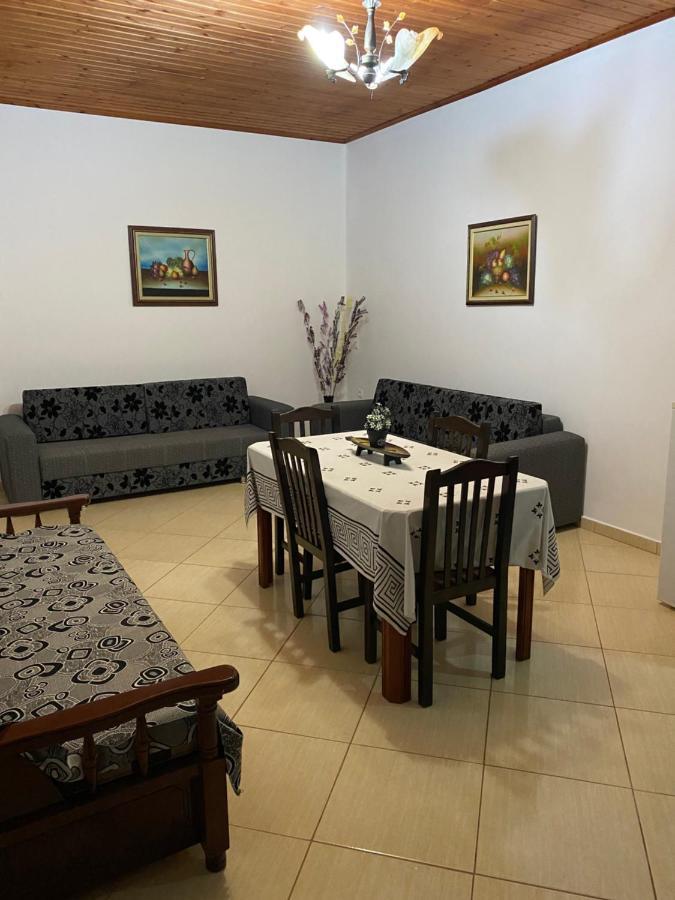Hotel Moscopole Ksamil Extérieur photo
