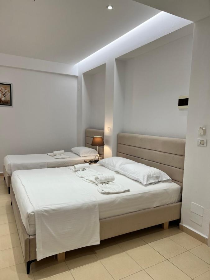 Hotel Moscopole Ksamil Extérieur photo