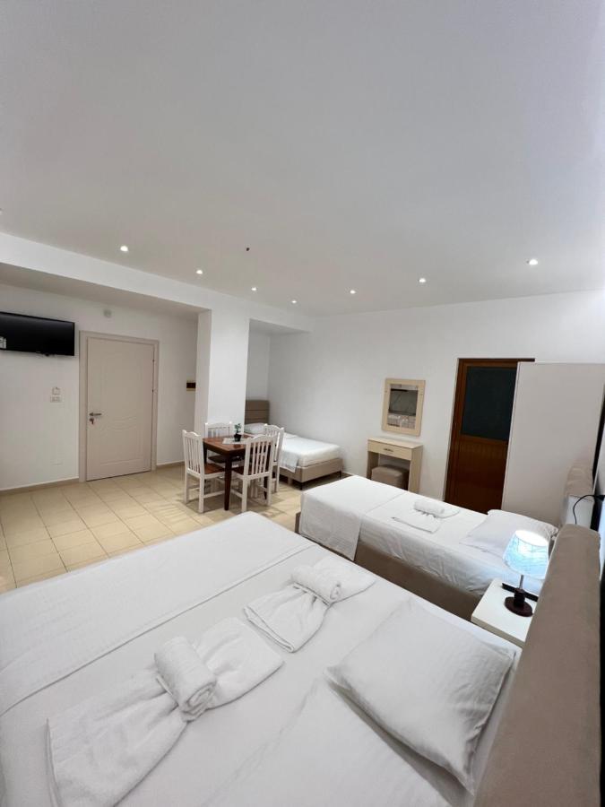 Hotel Moscopole Ksamil Extérieur photo