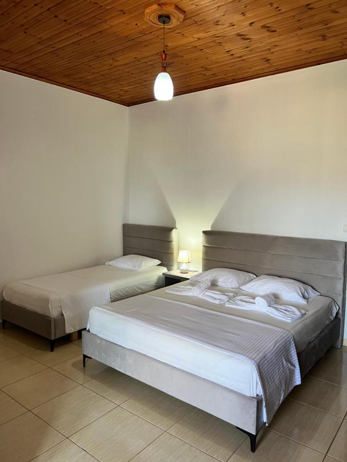 Hotel Moscopole Ksamil Extérieur photo