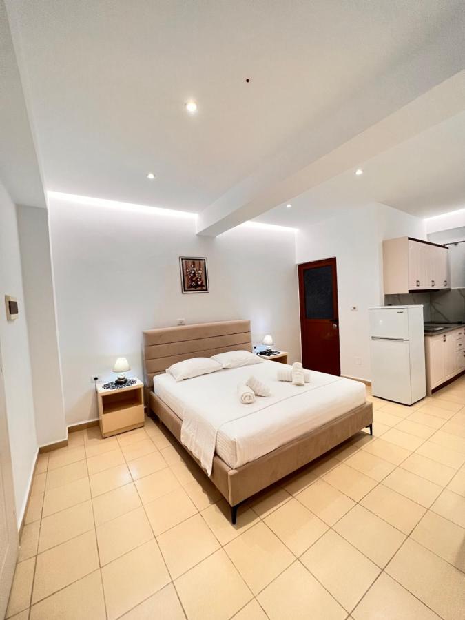 Hotel Moscopole Ksamil Extérieur photo