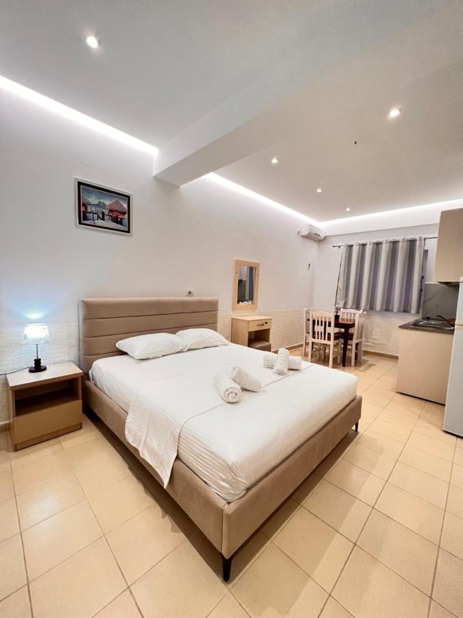 Hotel Moscopole Ksamil Extérieur photo