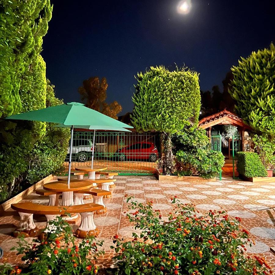 Hotel Moscopole Ksamil Extérieur photo