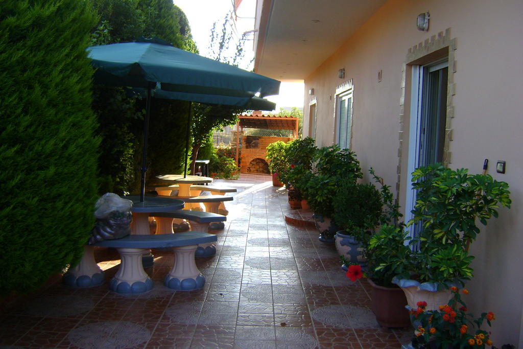 Hotel Moscopole Ksamil Extérieur photo